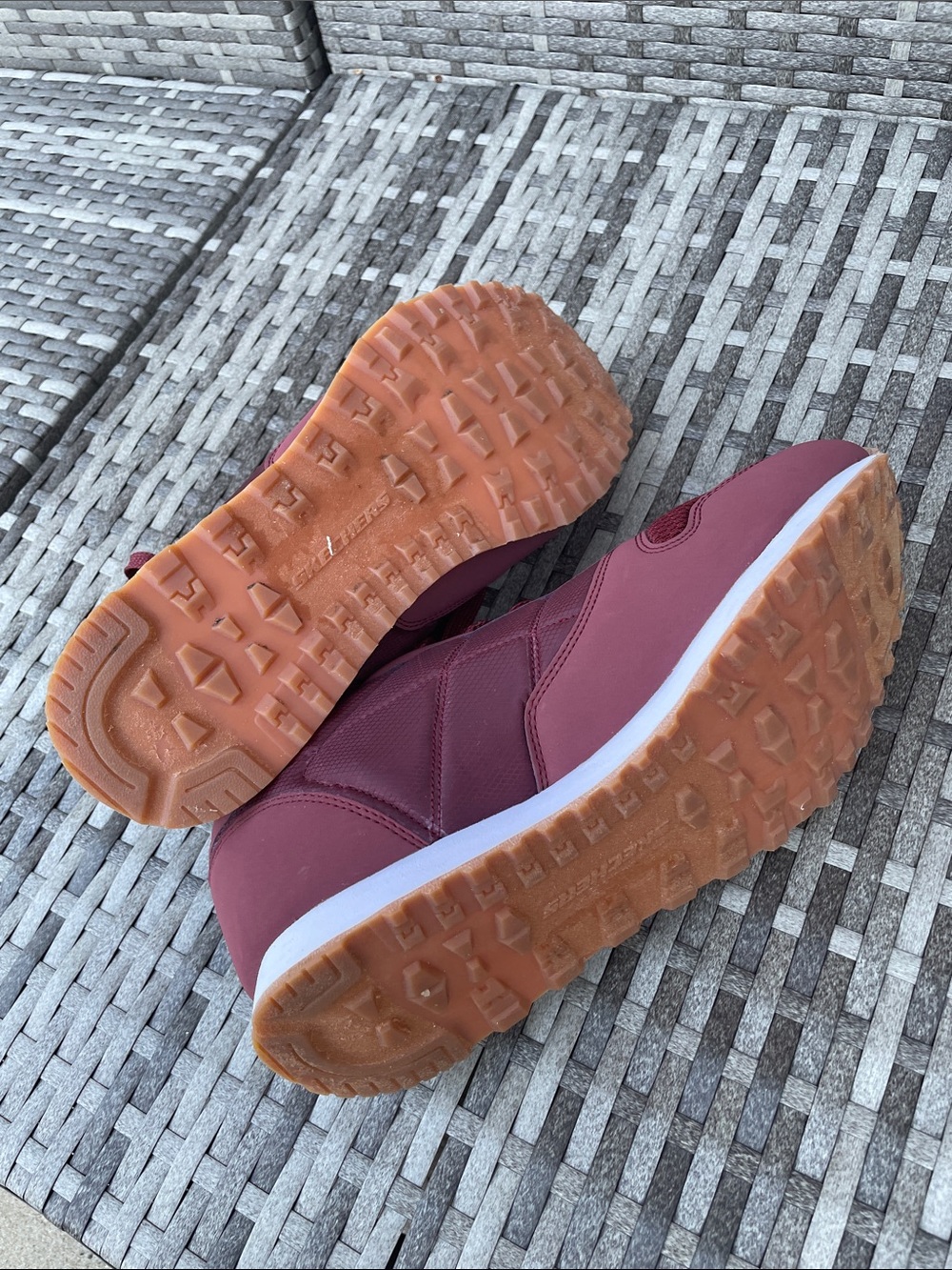 Skechers Burgundy Lace-Up Low-Top Sneakers - Picture 4 of 4